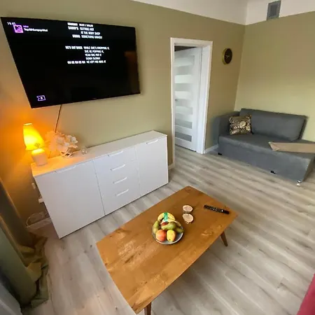 Apartment Quiet And Peaceful Close To The Center *