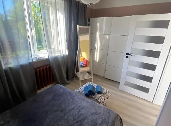 Quiet And Peaceful Close To The Center Apartment *